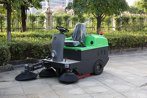 電動掃地車廣泛的應(yīng)用